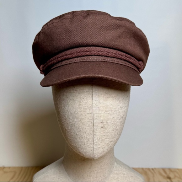 Bʀɪxᴛᴏɴ Fɪᴅᴅʟᴇʀ Nᴇᴡsʙᴏʏ Cᴀᴘ - Picture 2 of 16